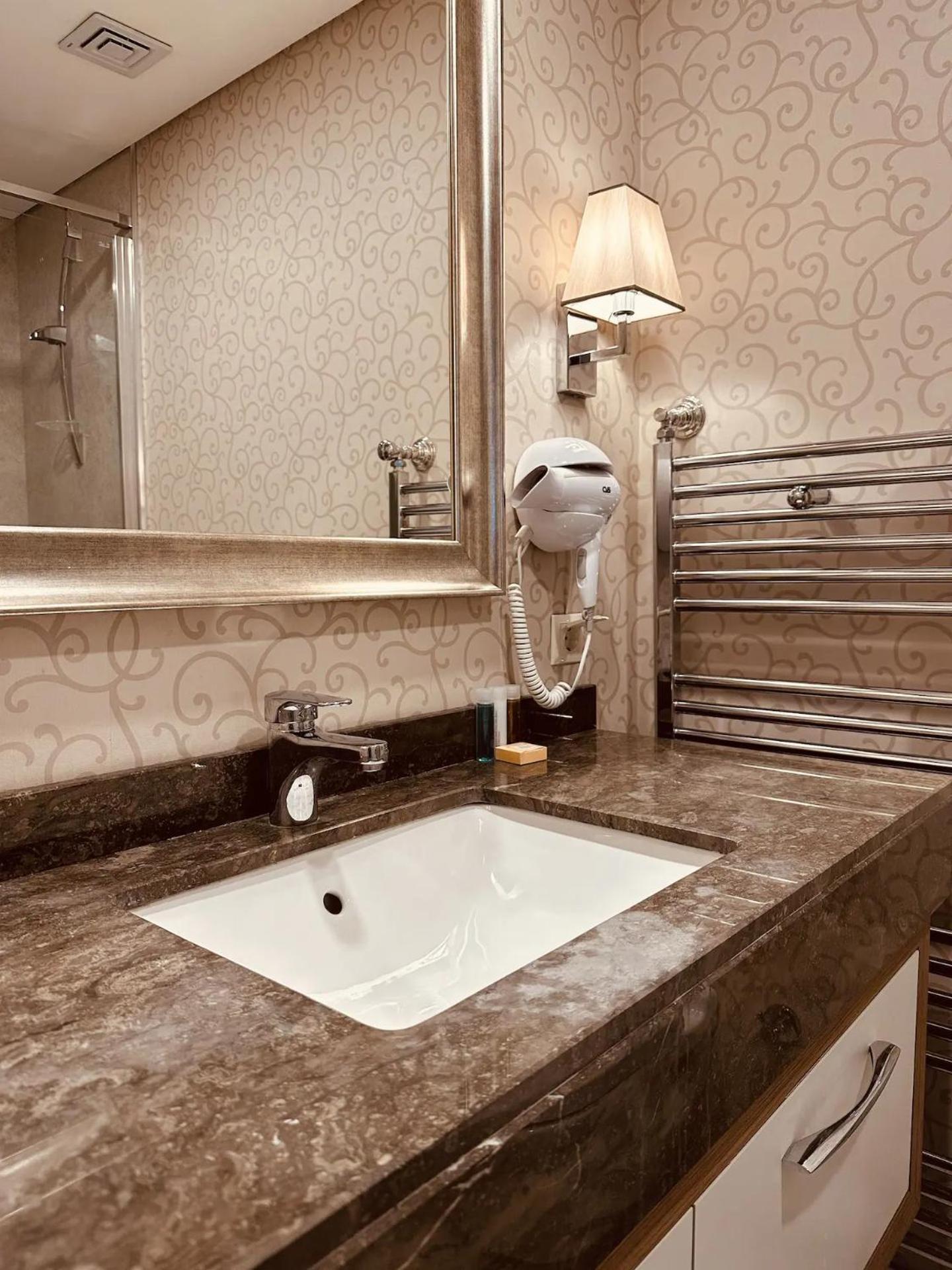 Luxurious Residence In Истанбул Екстериор снимка